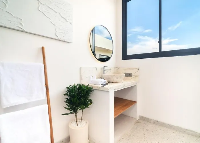Luxury 2br Pool Ricefield Views チャングー