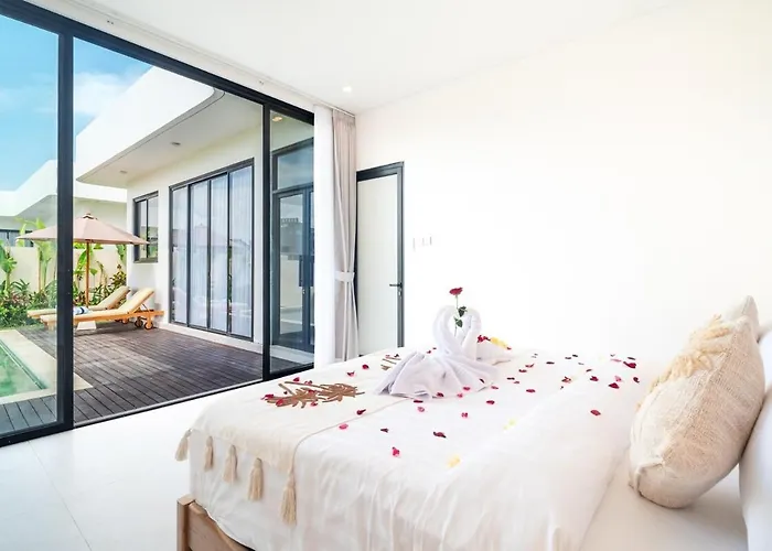 Luxury 2br Pool Ricefield Views ヴィラ チャングー